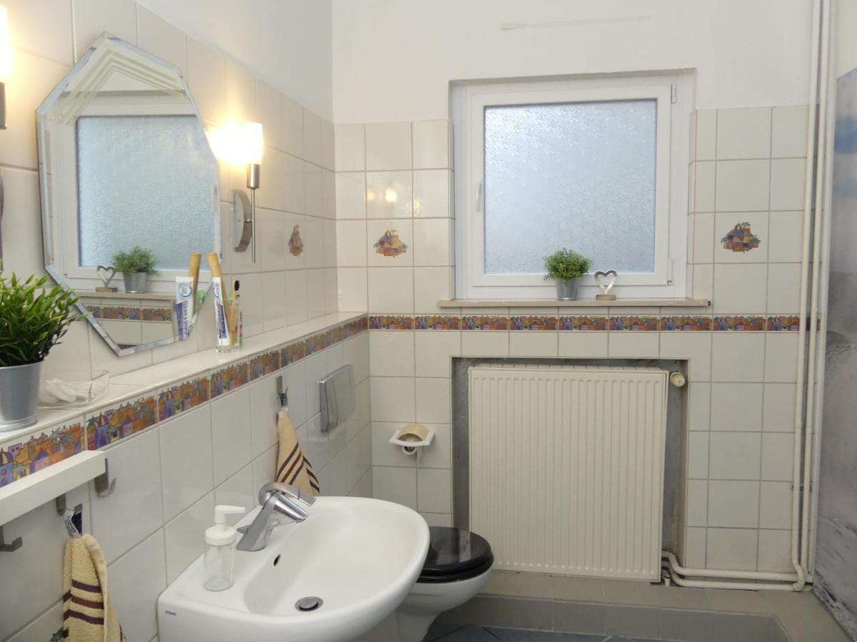 בוטיאדינגן Ferienhaus Strandlust מראה חיצוני תמונה